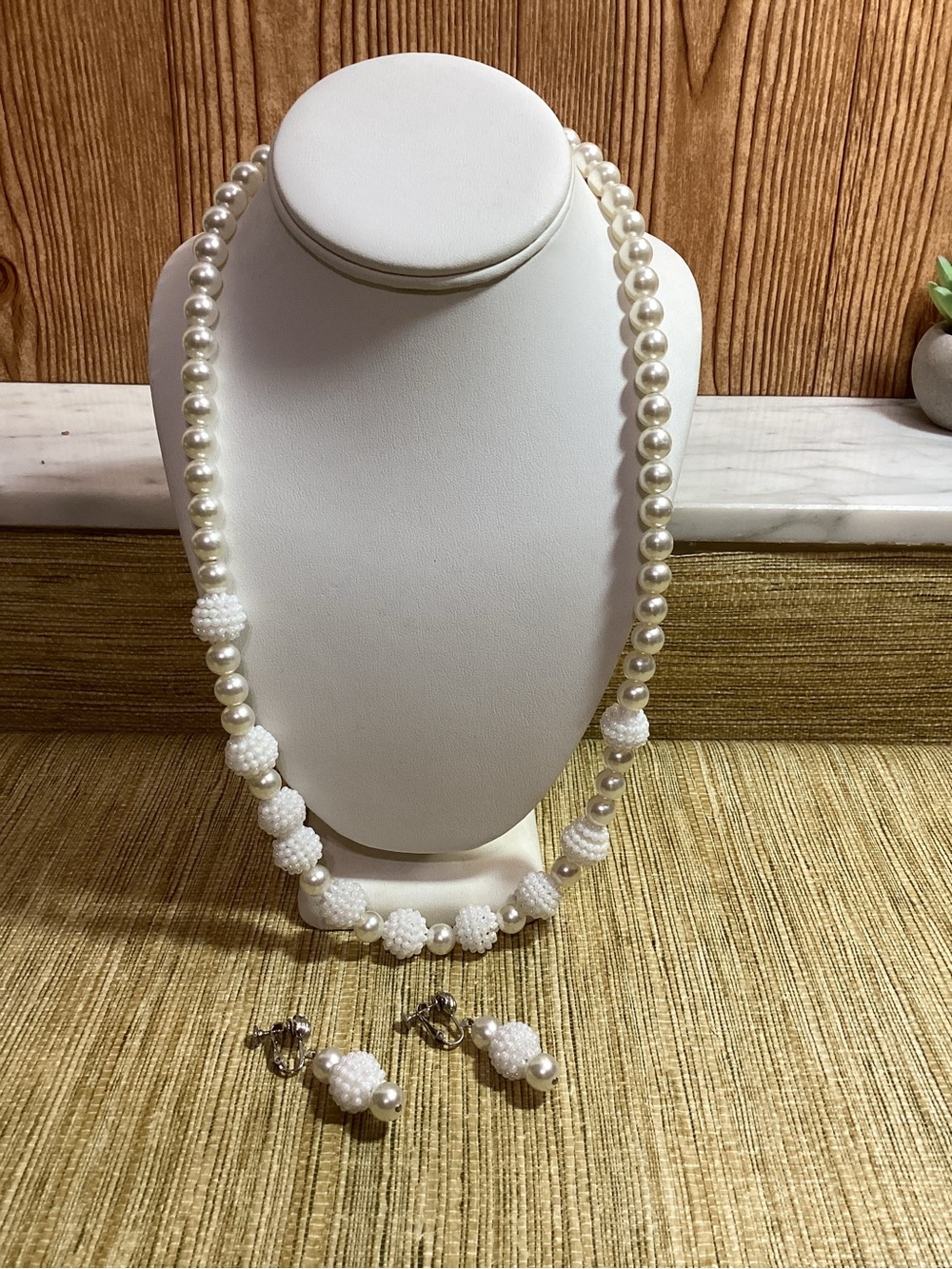 Vintage White Beaded Pearl Necklace with Matching Drop clip Earrings